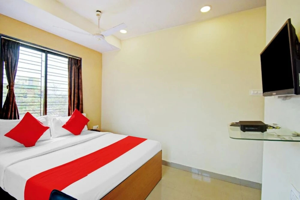 Goroomgo Elite Inn Ultadanga Kolkata