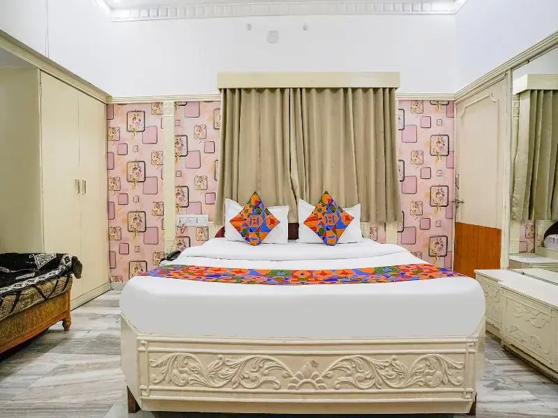 FabHotel Rest & Peace