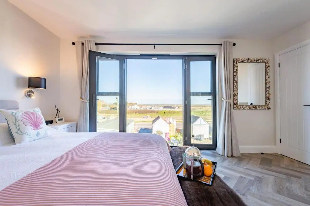 Aqua Blu Beach House Studios  Marlin   Malibu