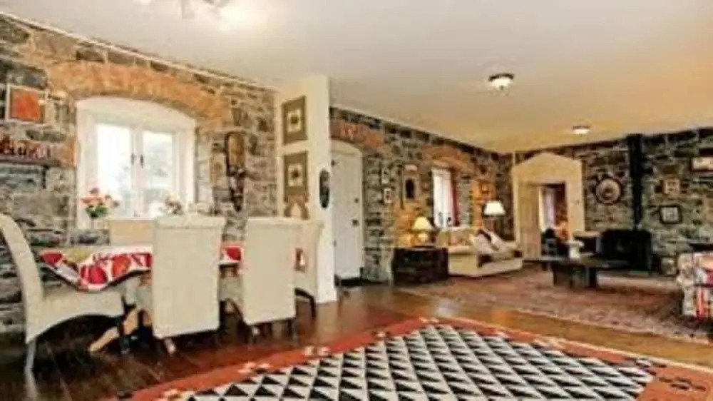 Castlefergus Lodge