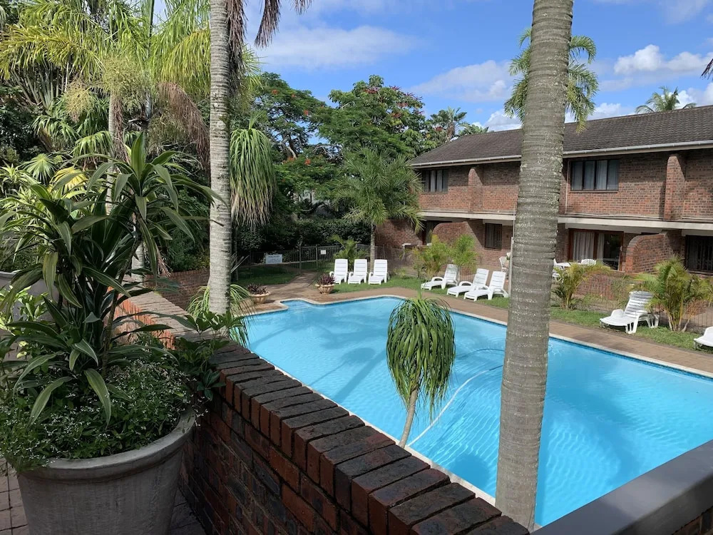 Flamingo Lodge