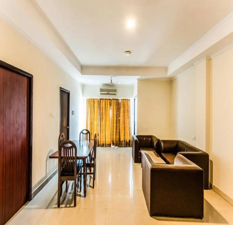 Blossoms Hotel & Service Apartments