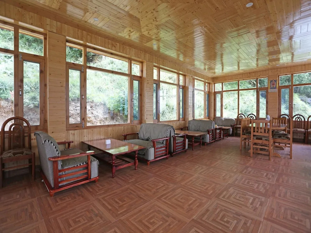 OYO 6426 Hotel Rishi Palace