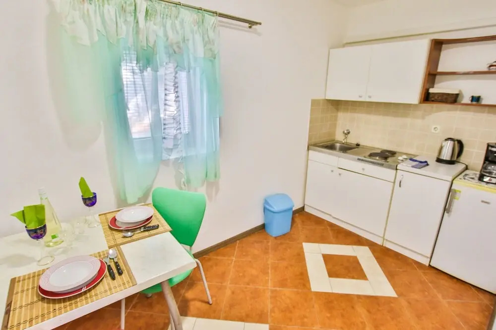 Apartment Luka 1