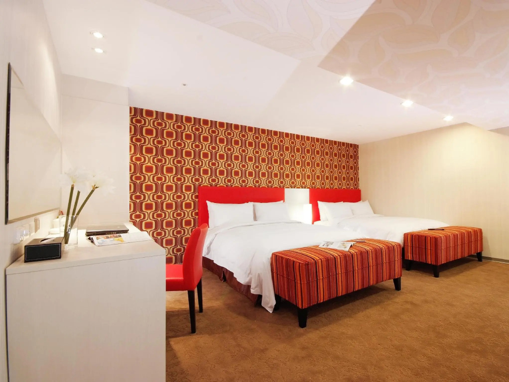 Hotel Leisure 台中輕行旅