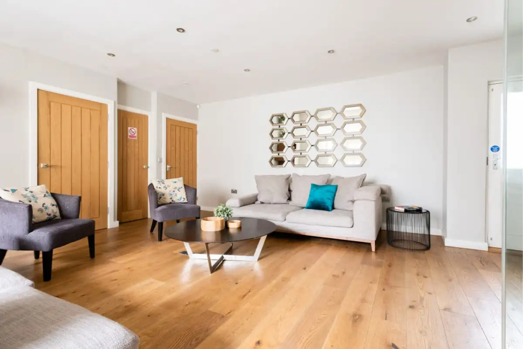 The Norfolk Townhouse - Large & Stunning 5BDR Mews Home on Private Street