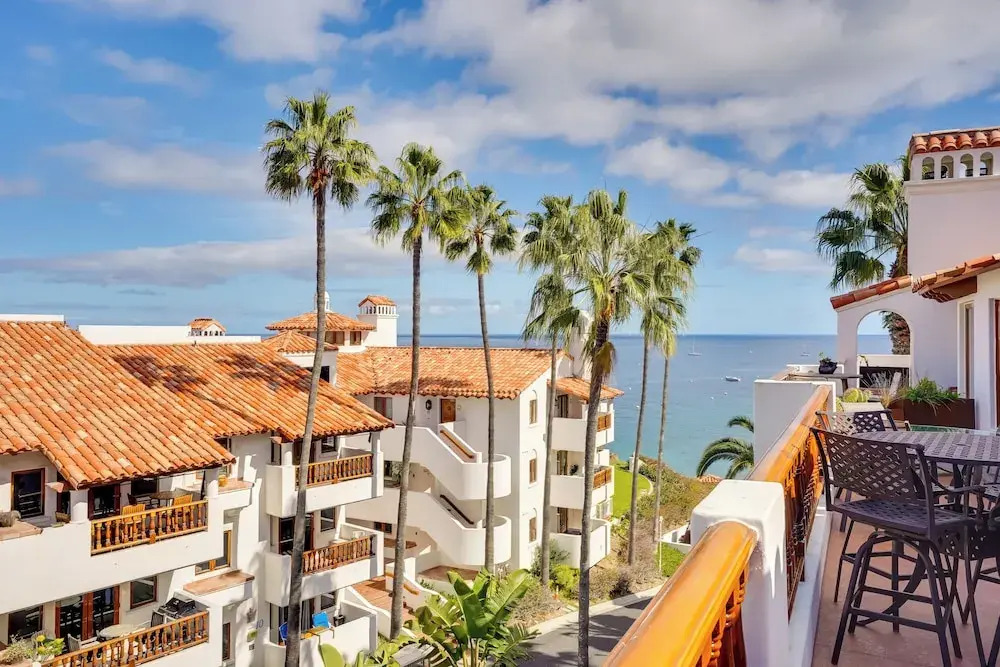 Gorgeous Catalina Island Condo With Golf Cart!