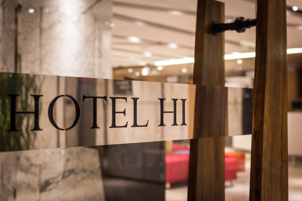 HOTEL HI- Chui-Yang
