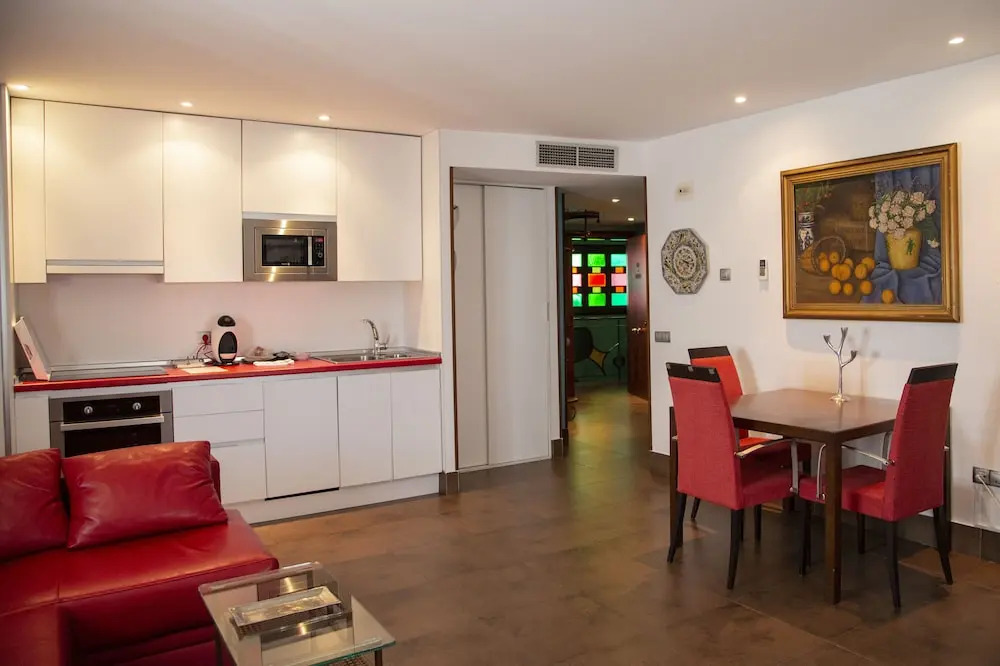 Palacio Sirvente Mieres - PARKING GRATUITO