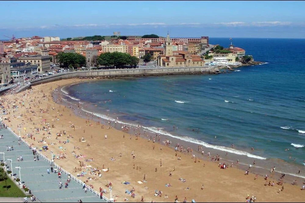 Apartment With 2 Bedrooms in Gijón, With Wonderful City View and Wifi