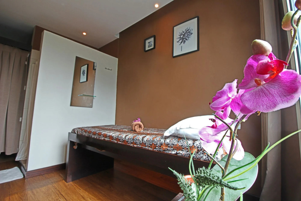 Grand Eska Hotel & Suites Batam