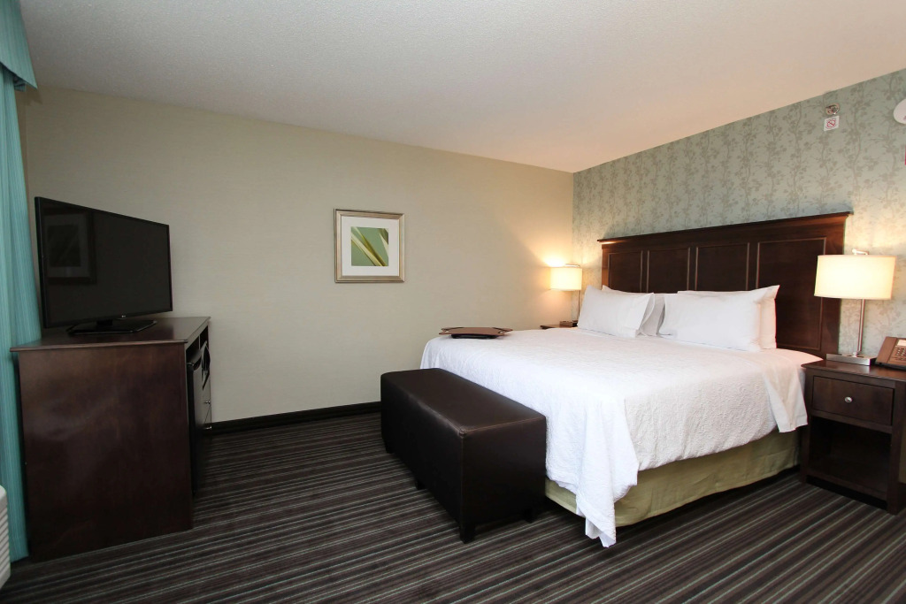 Hampton Inn & Suites by Hilton St. Johns Airport