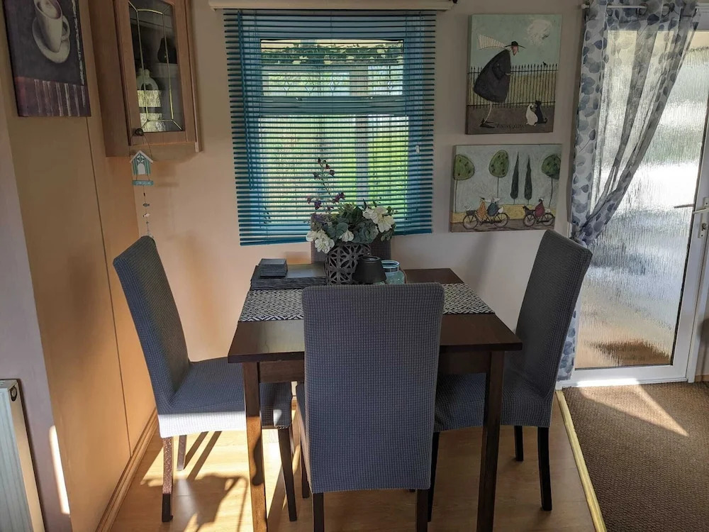 Beautiful 2 Bed Caravan Southview Park Skegness