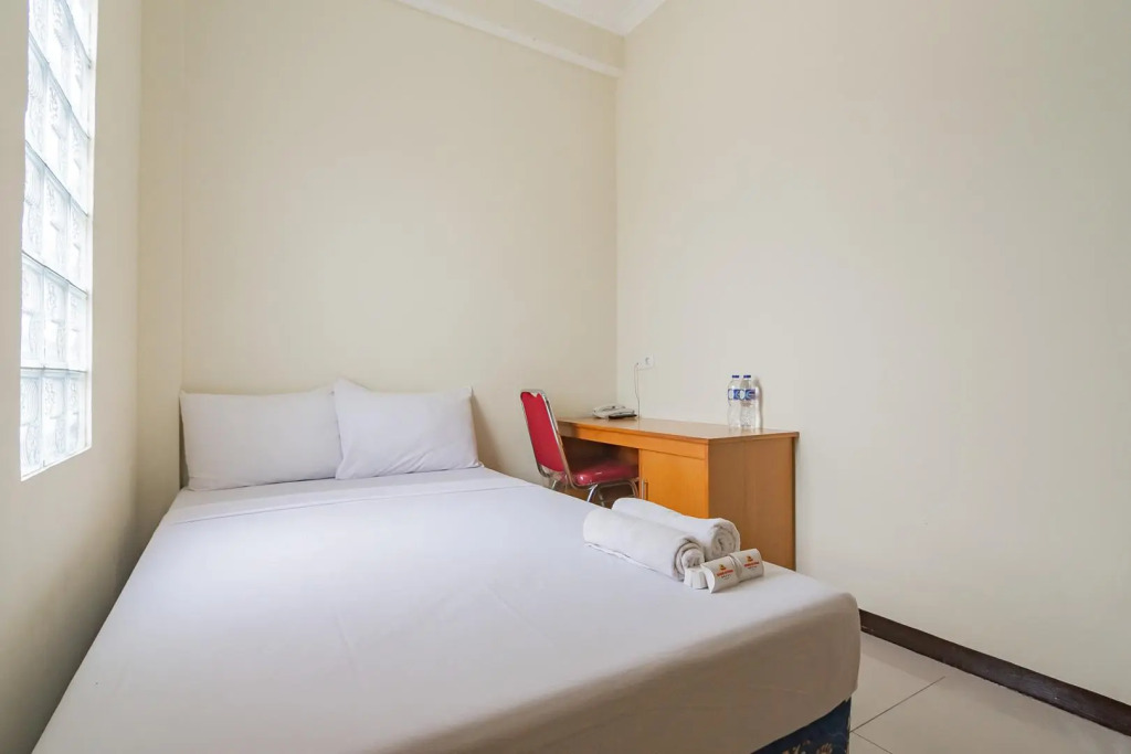 Grand Kembar Hotel Mitra RedDoorz