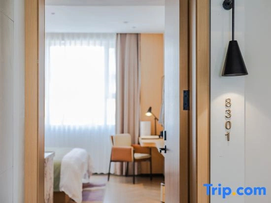 Nalati Lisi Platinum Hotel