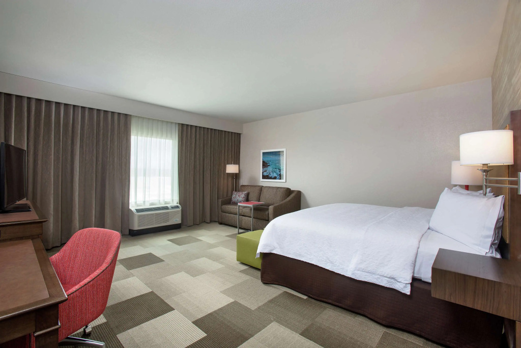 Hampton Inn & Suites Oahu Kapolei