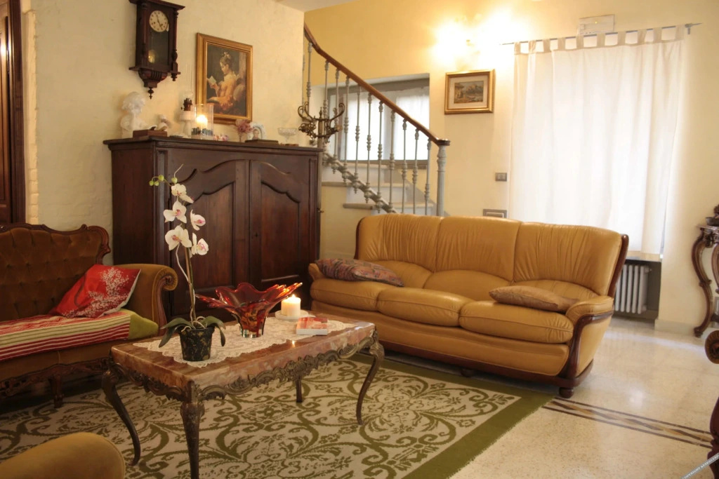Casaforte Alba In Langa