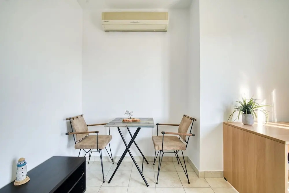 Sunny Penthouse in Koukaki - Next to Acropolis