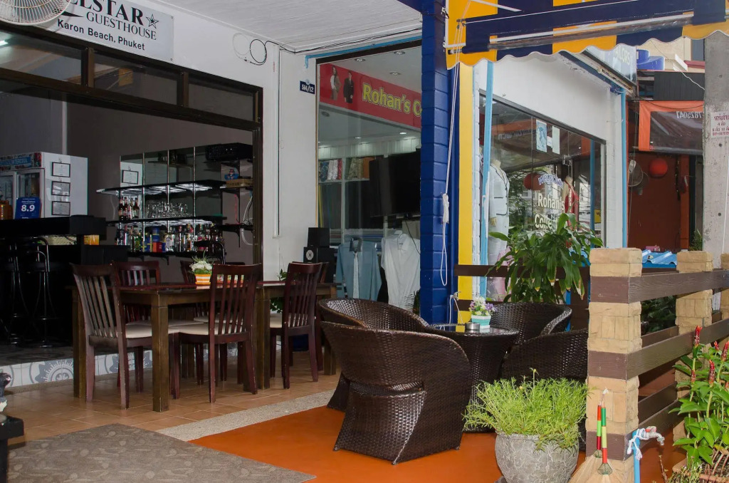 Allstar Guesthouse