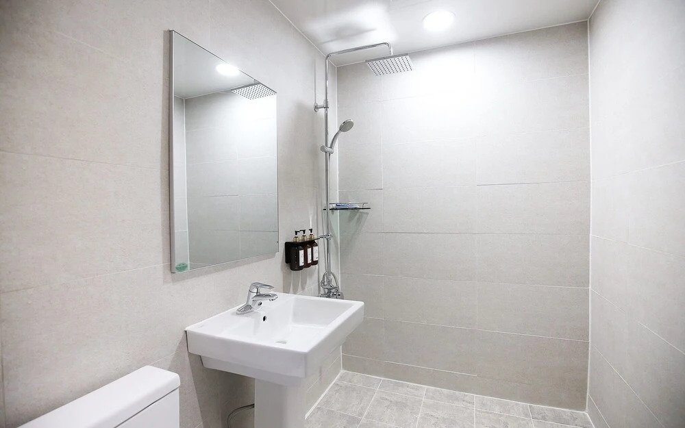 Jecheon Case Hotel