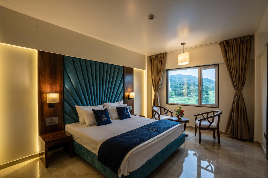 Mastiff Grand The Sia Palace Suites & Banquets, Khopoli, Near Imagica