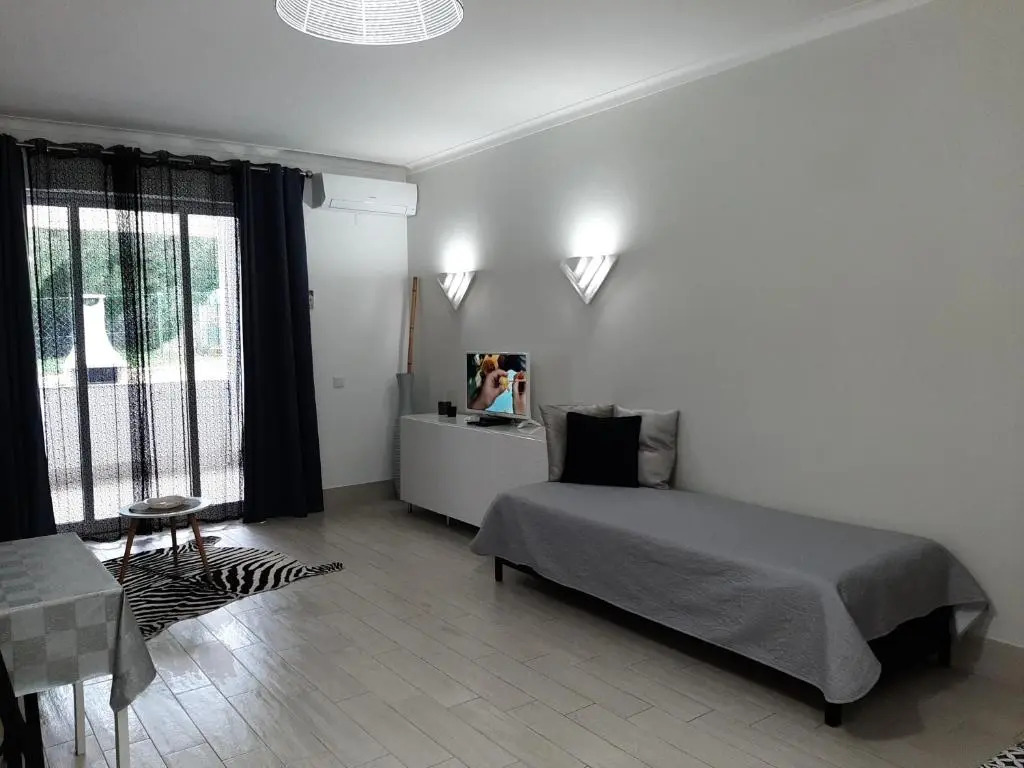 Charming Apartment Olhos de Água