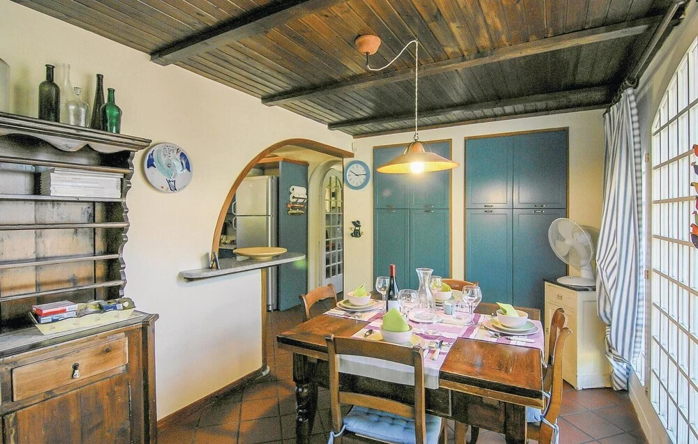 Awesome Home In Massarosa -Lu