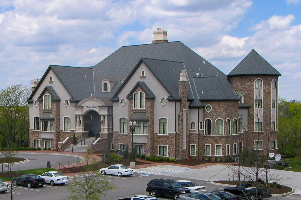 Chateau Avalon