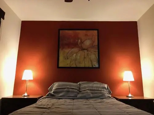 Fantastic & Cozy #10: Condo Close To the Beach