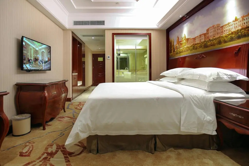 Vienna International Hotel Shenzhen Huanan City