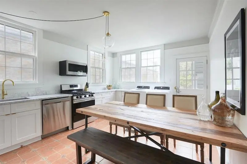 Sonder - Mandeville Suites