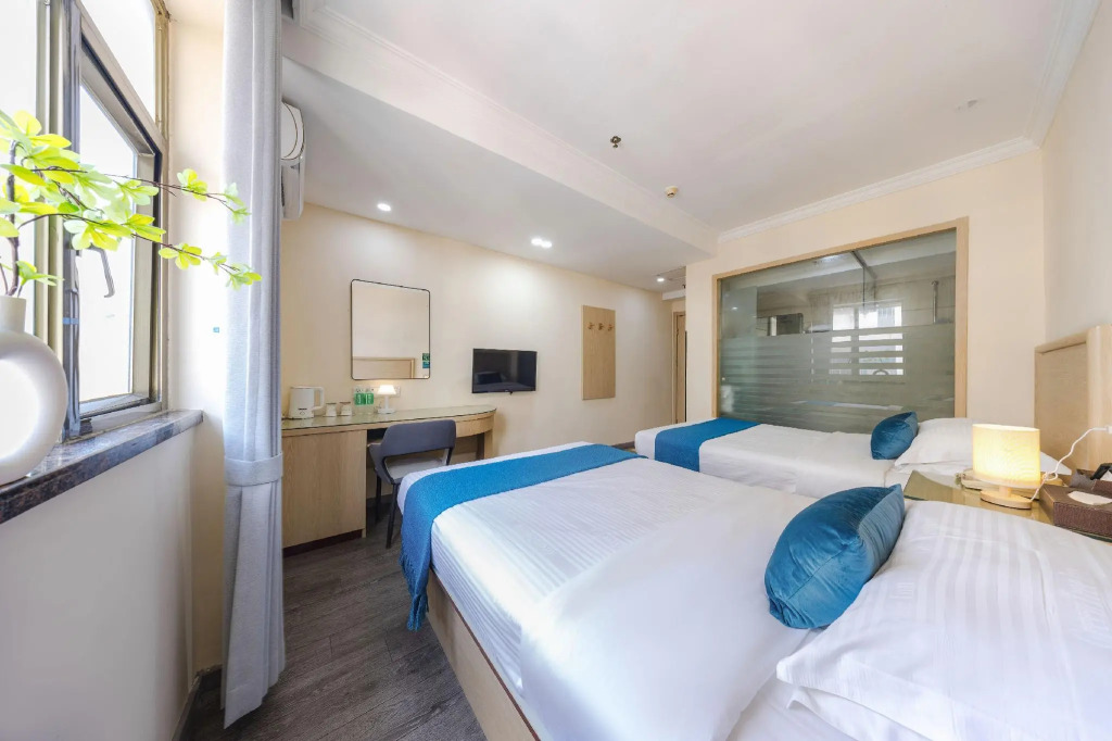 GreenTree Inn Shenzhen Longhua Tianhong Express Hotel