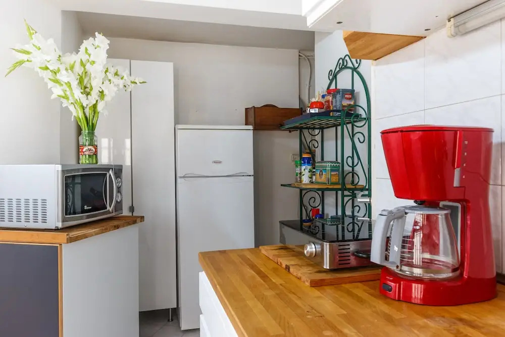Cozy Studio on Frishman Ben Yehuda