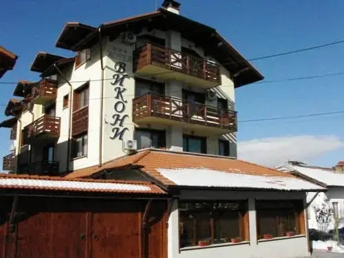 Vikoni Family Hotel