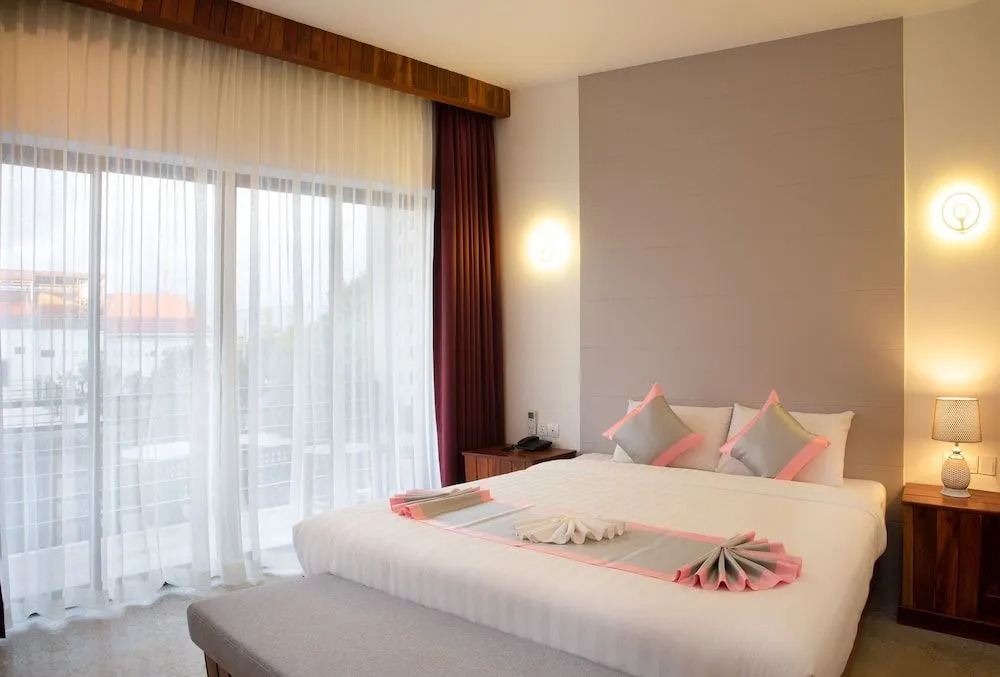 Phimean Home Suite
