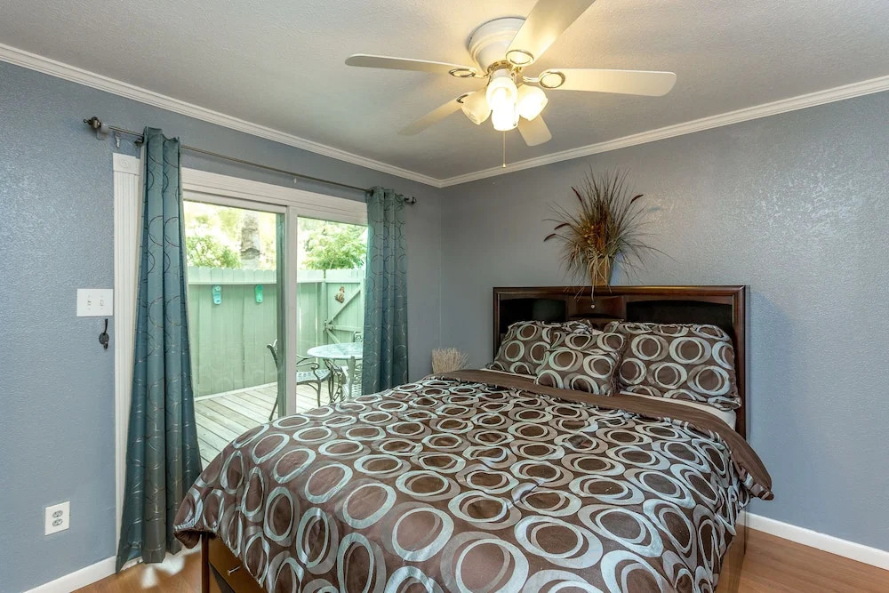 Waterfront 3BR Condo w/ Dock by RedAwning