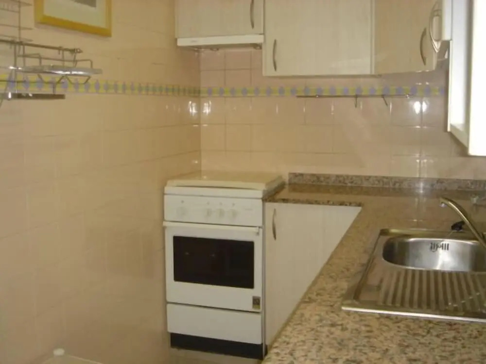 Apartamento Politur J-18
