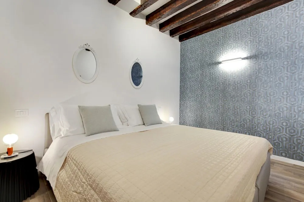 Laguna Luxury 1 by Wonderful Italy