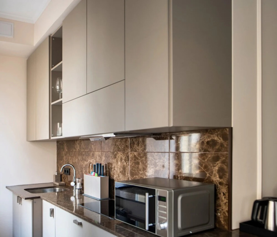 De Paris Apartments