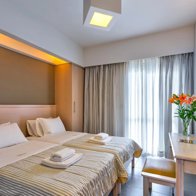 Palm Beach Hotel Apartments