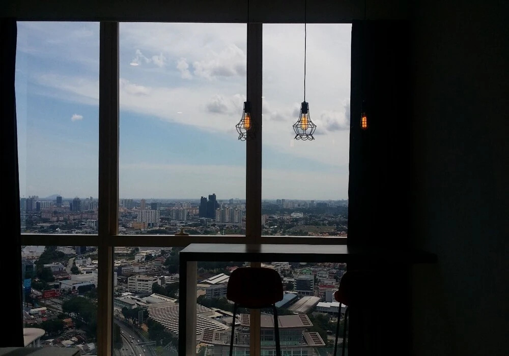 Pinnacle Suites
