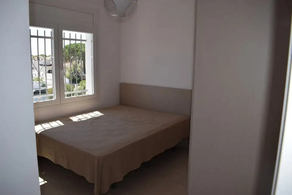 304-casa de Acceso al Canal,amarre Privado