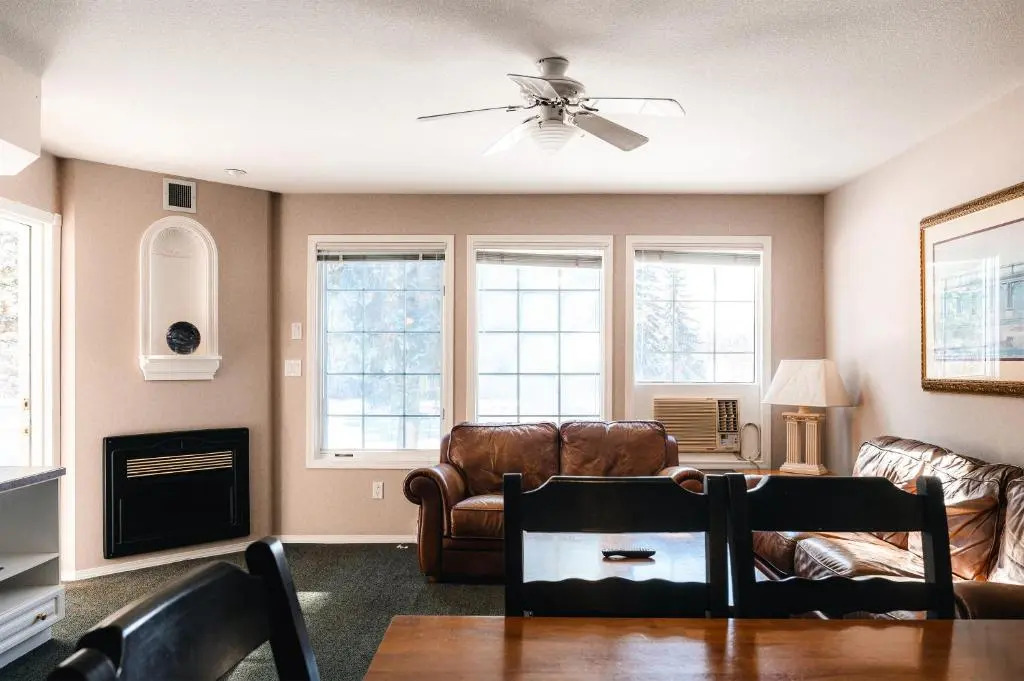 Mountain View Suites & Residency at Fairmont Hot Springs
