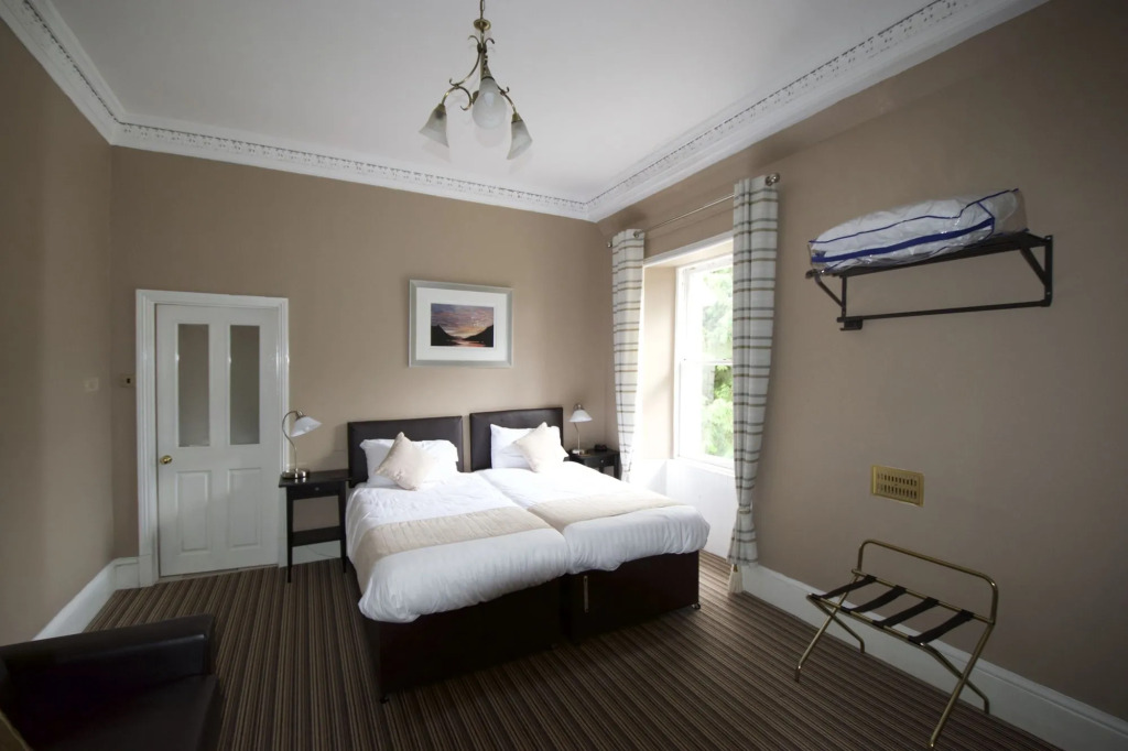 Creag Mhor Lodge