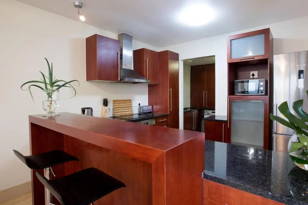 Loddeys Self Catering Apartments - by Beach Collection
