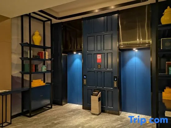 Heyue Hotel（Olympic Sports Center Store）