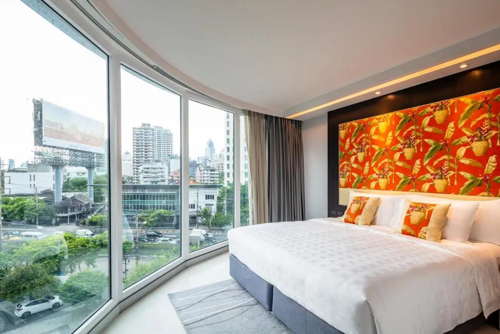 Отель Клевер Асоке