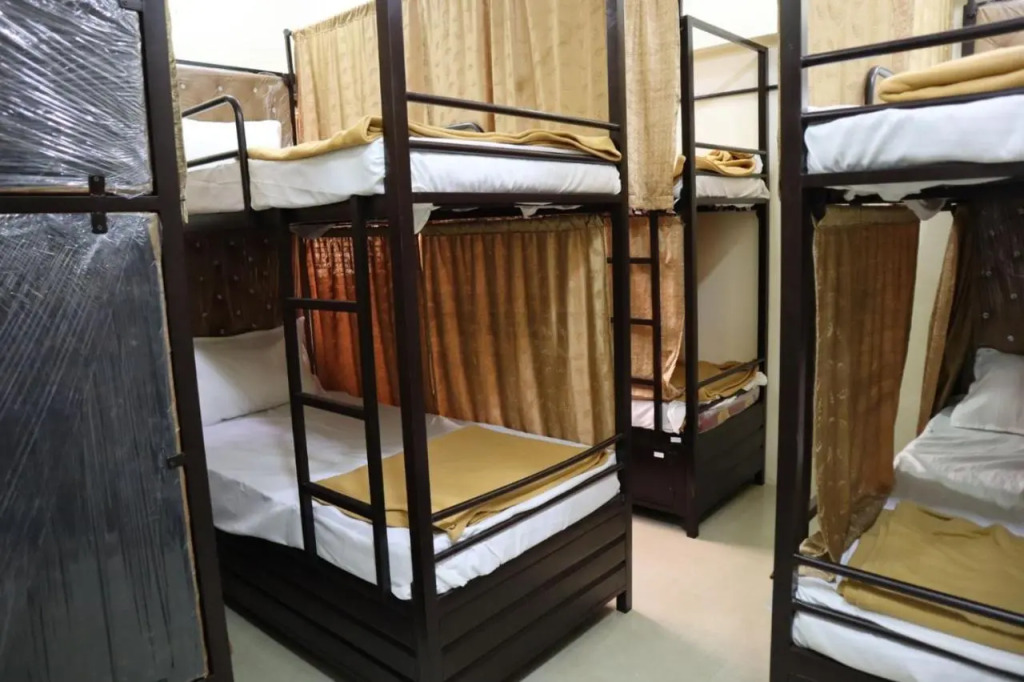 Indigo Room Sharing Dormitory - Near International Airport