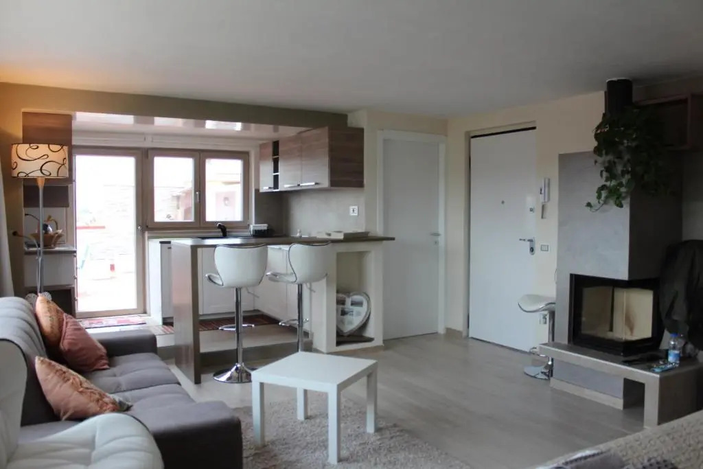 Panoramic Luxury Little Penthouse