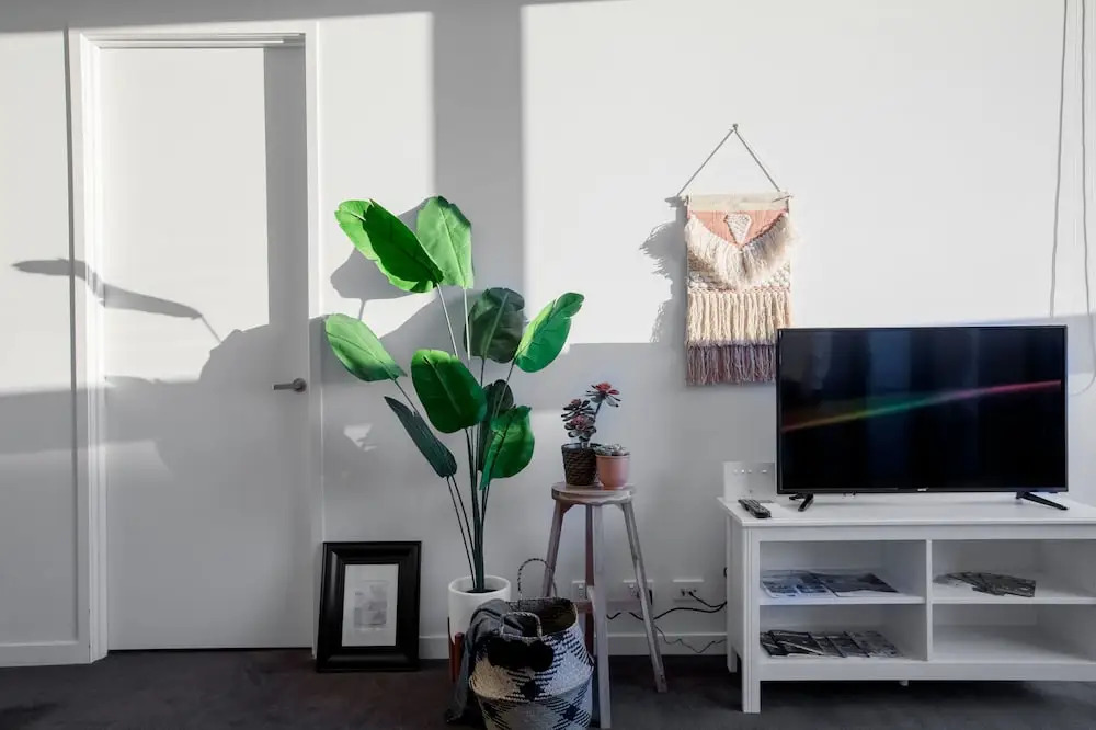 107light Filled Cozy Apt in the Heart of St Kilda